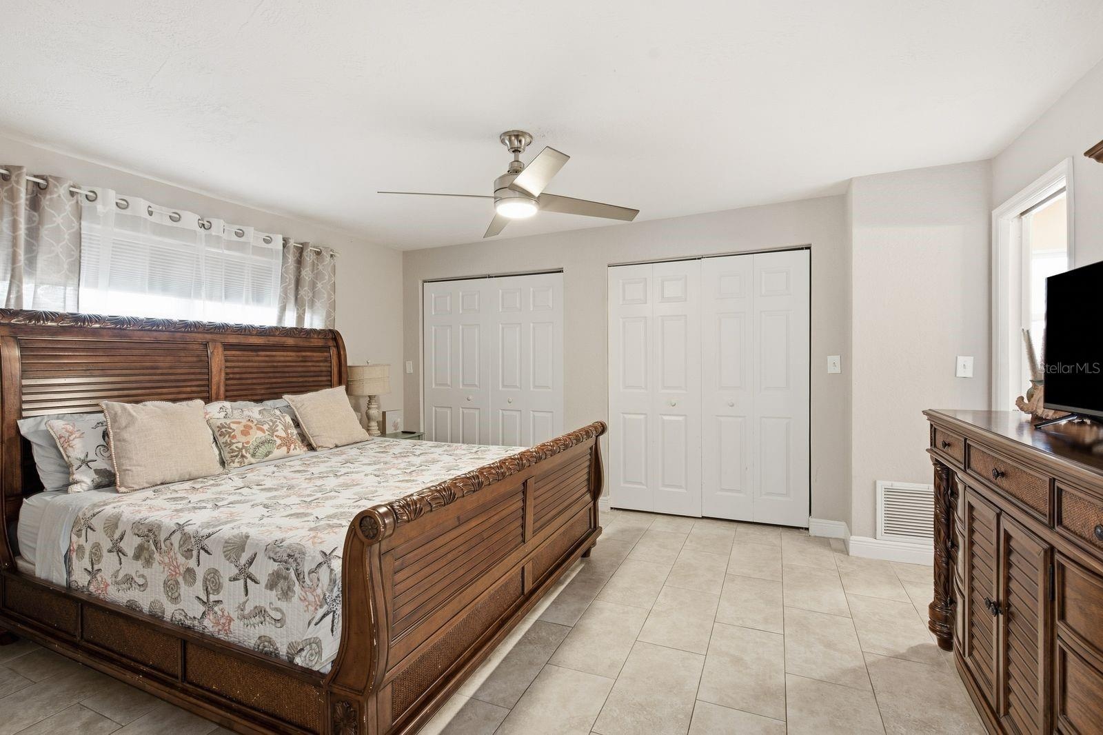 MASTER BEDROOM