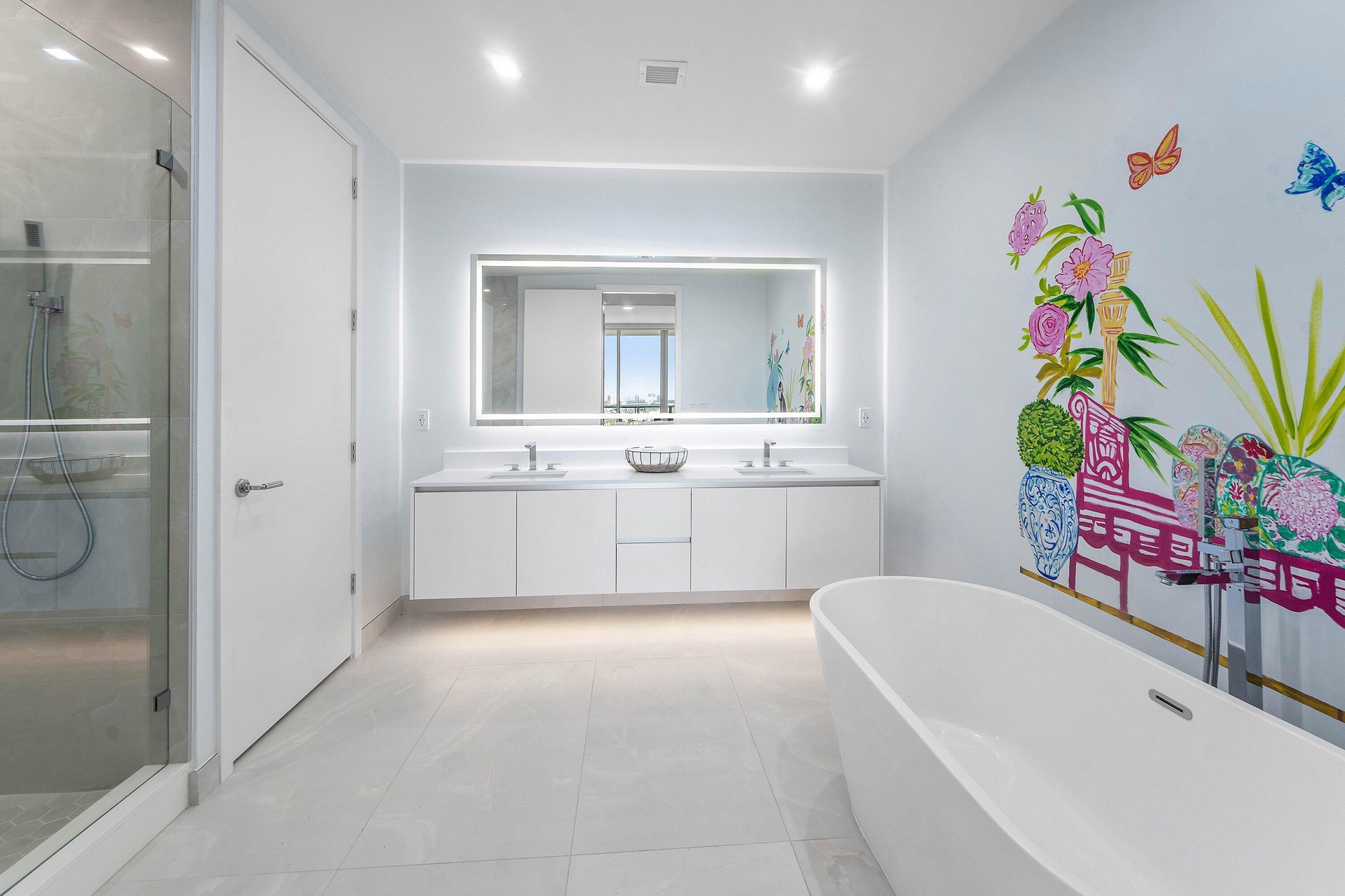 MASTER BATH
