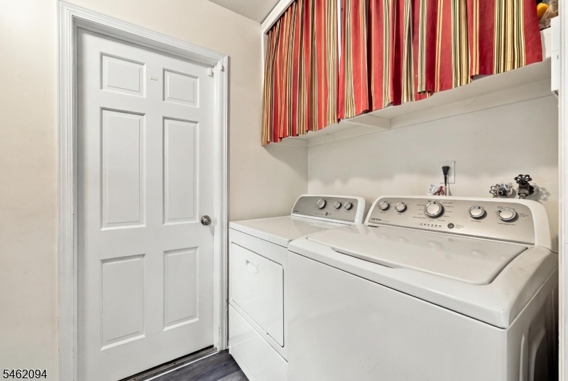 Laundry Room/Mud Room