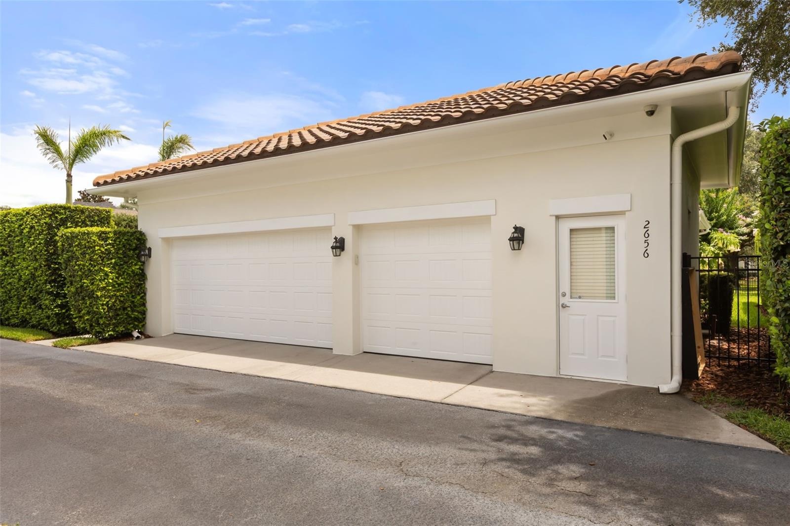 3 Car Garage