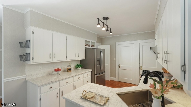 Beautiful White Kitchen