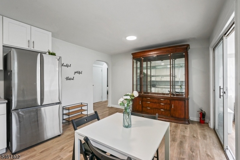 Eat-in Kitchen area