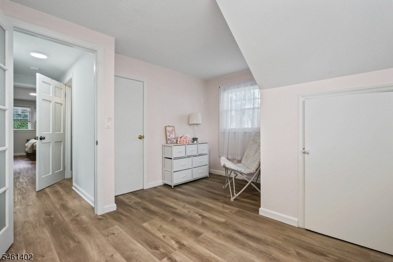 Bed 4 - 2nd floor