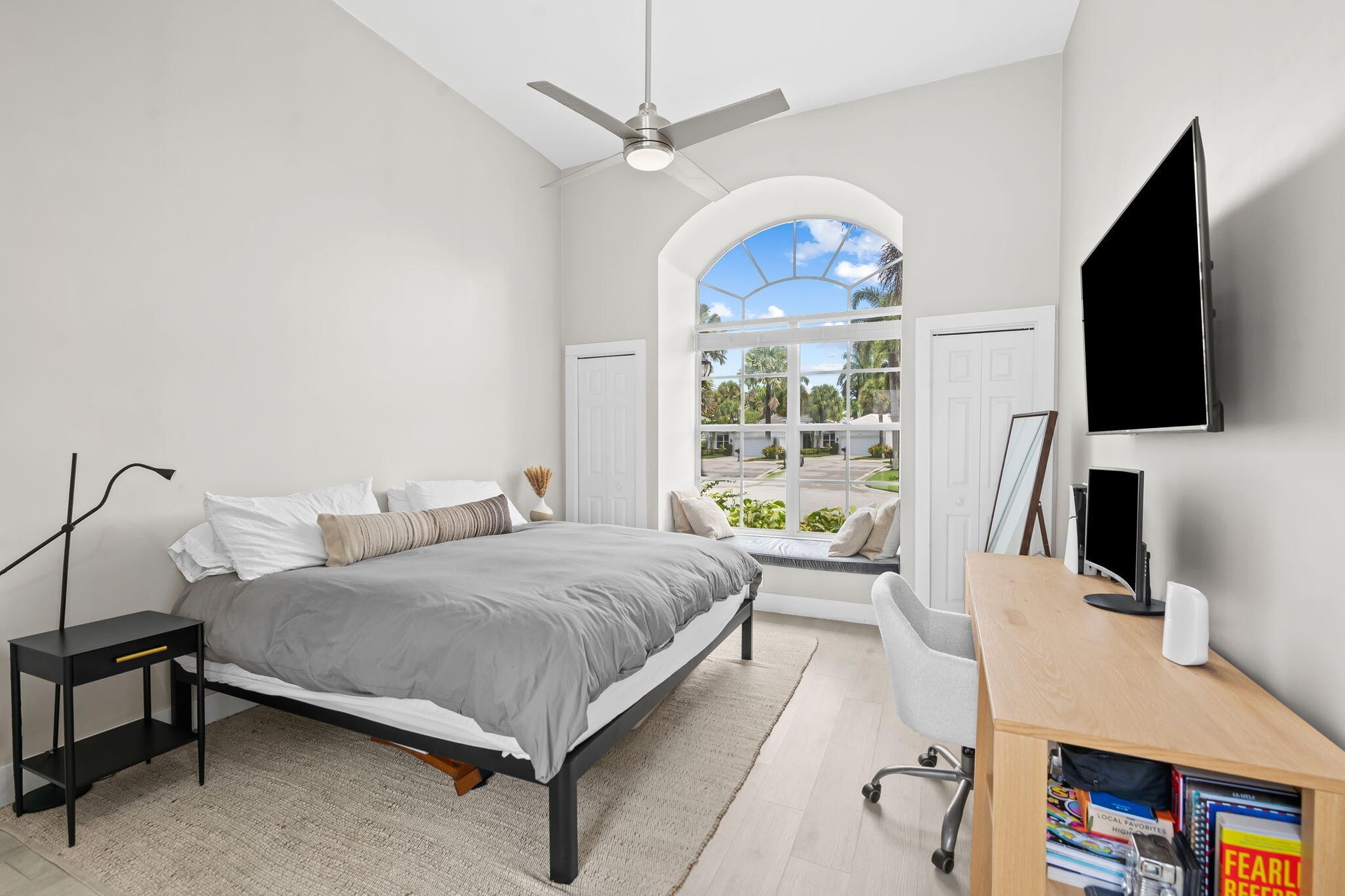 Cabana Bedroom / Detached