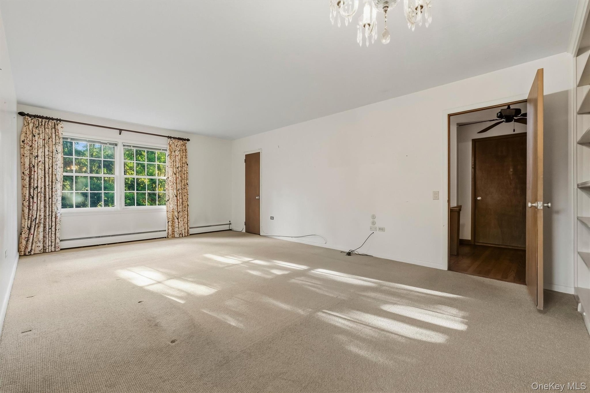 Second floor sitting room
