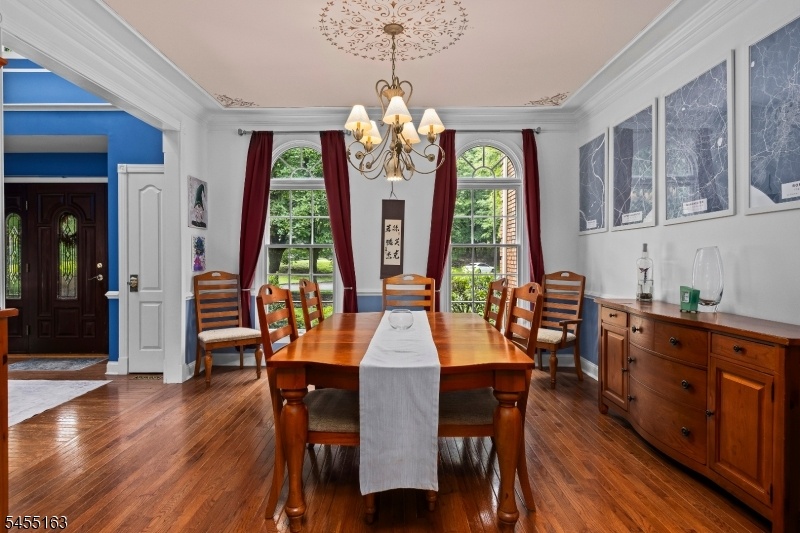 Formal Dining Rm