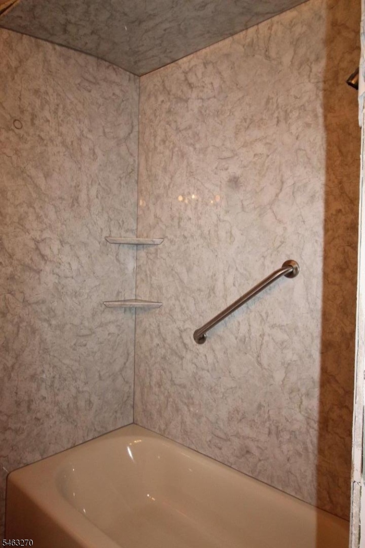 1st Floor bath