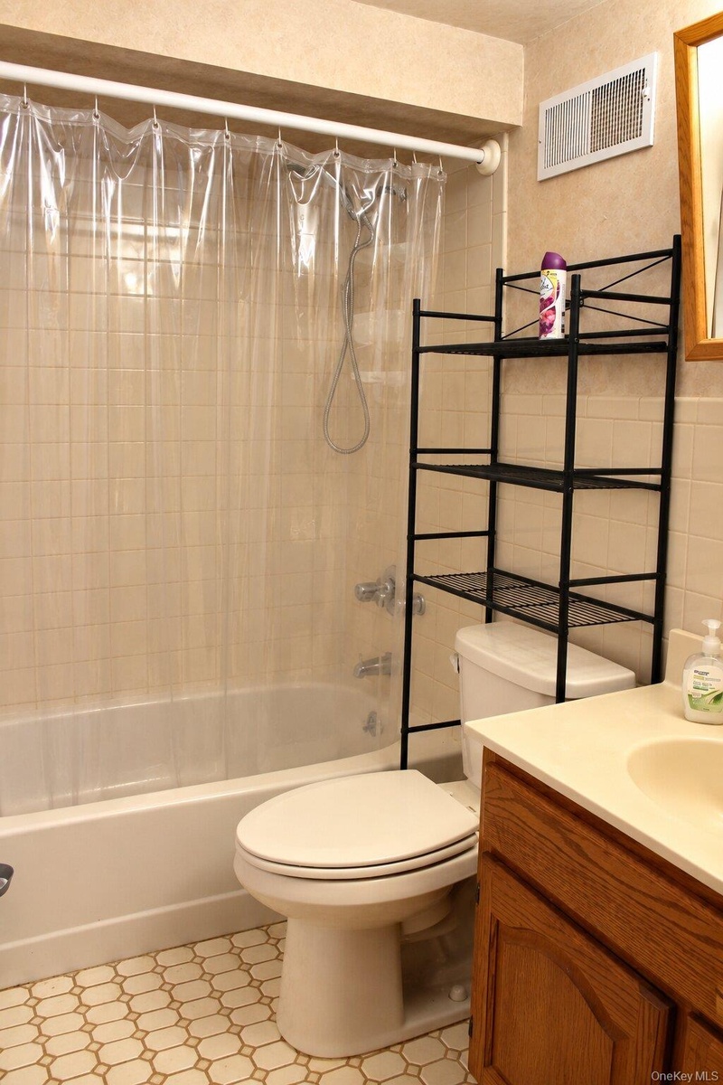 Downstairs bathroom