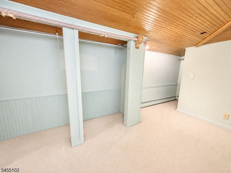 double closet - Den