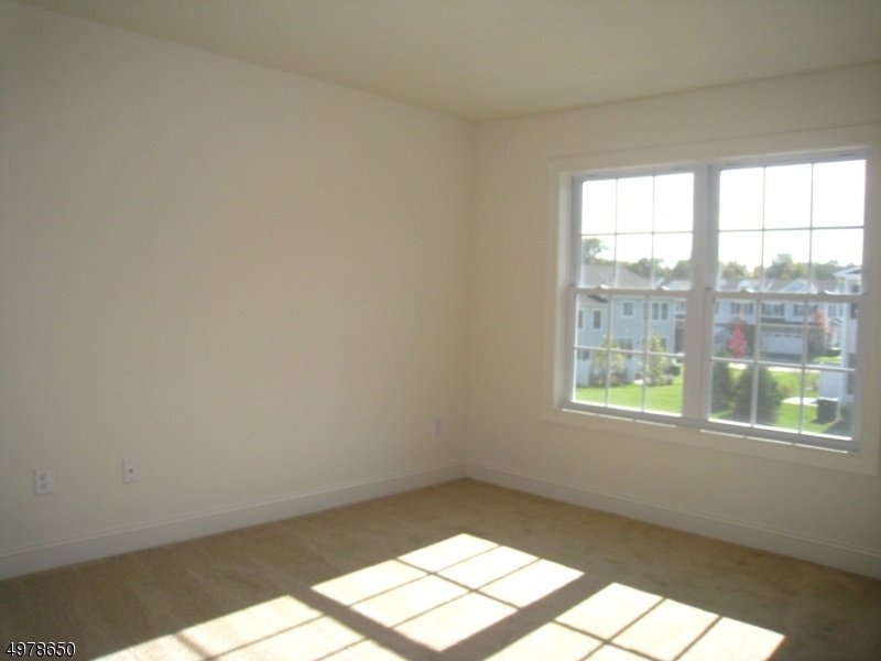 Bed room  1