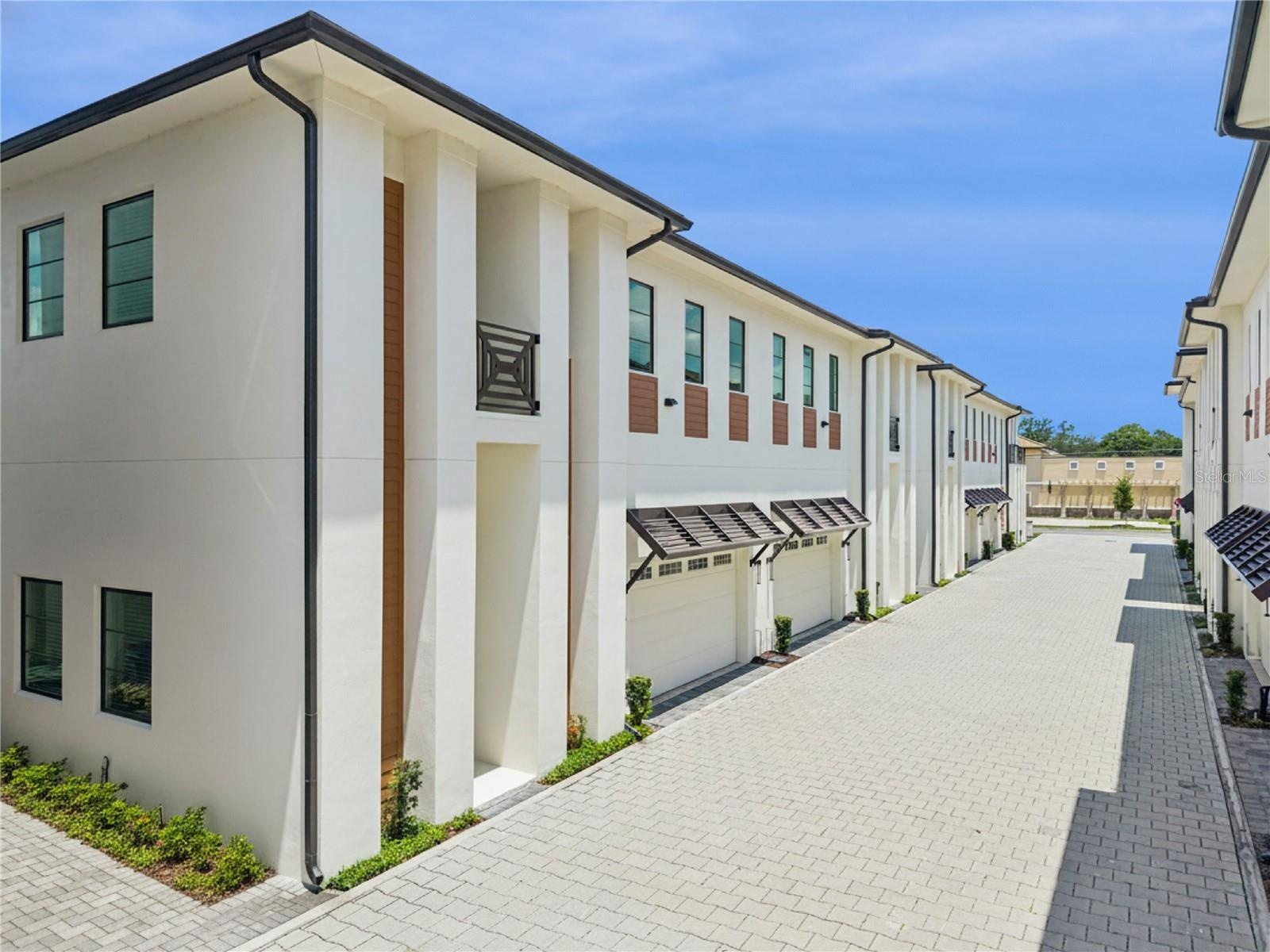 Luxury Winter Park Townhome:  3 Bedrooms/2.5 Baths/In-Unit Elevator and Private Fenced-In Backyard