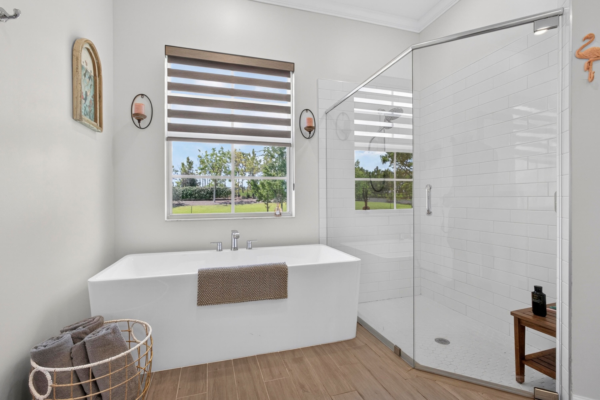 Primary Tub & Shower