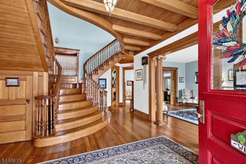 Entry Foyer