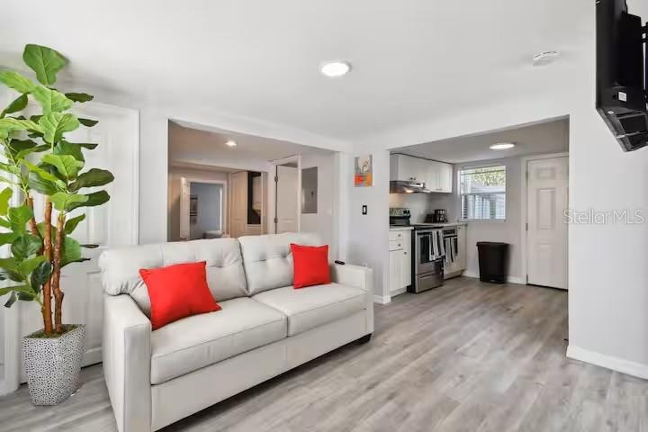 Lower Unit