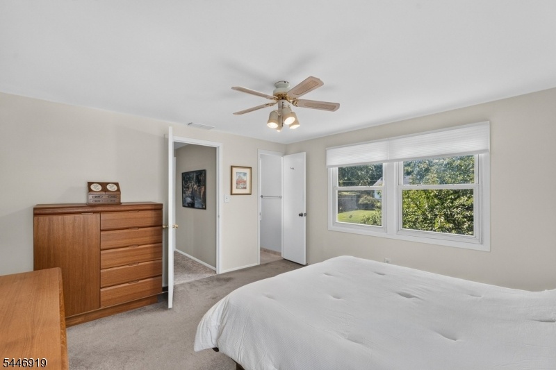 Primary En-suite Bedroom
