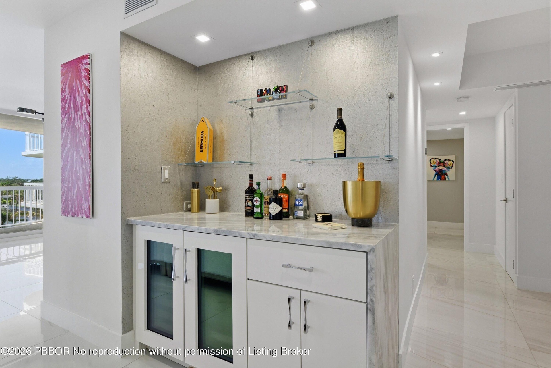 Bar area