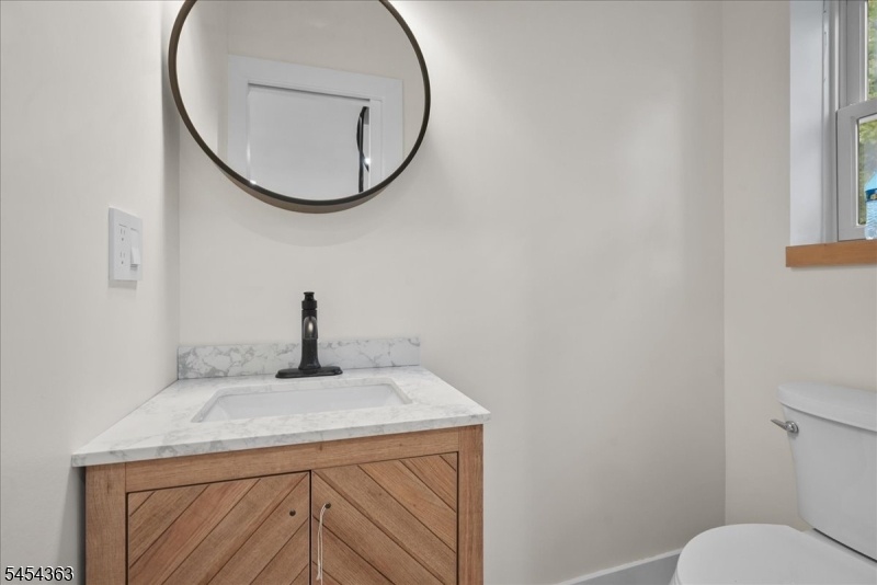 Powder room