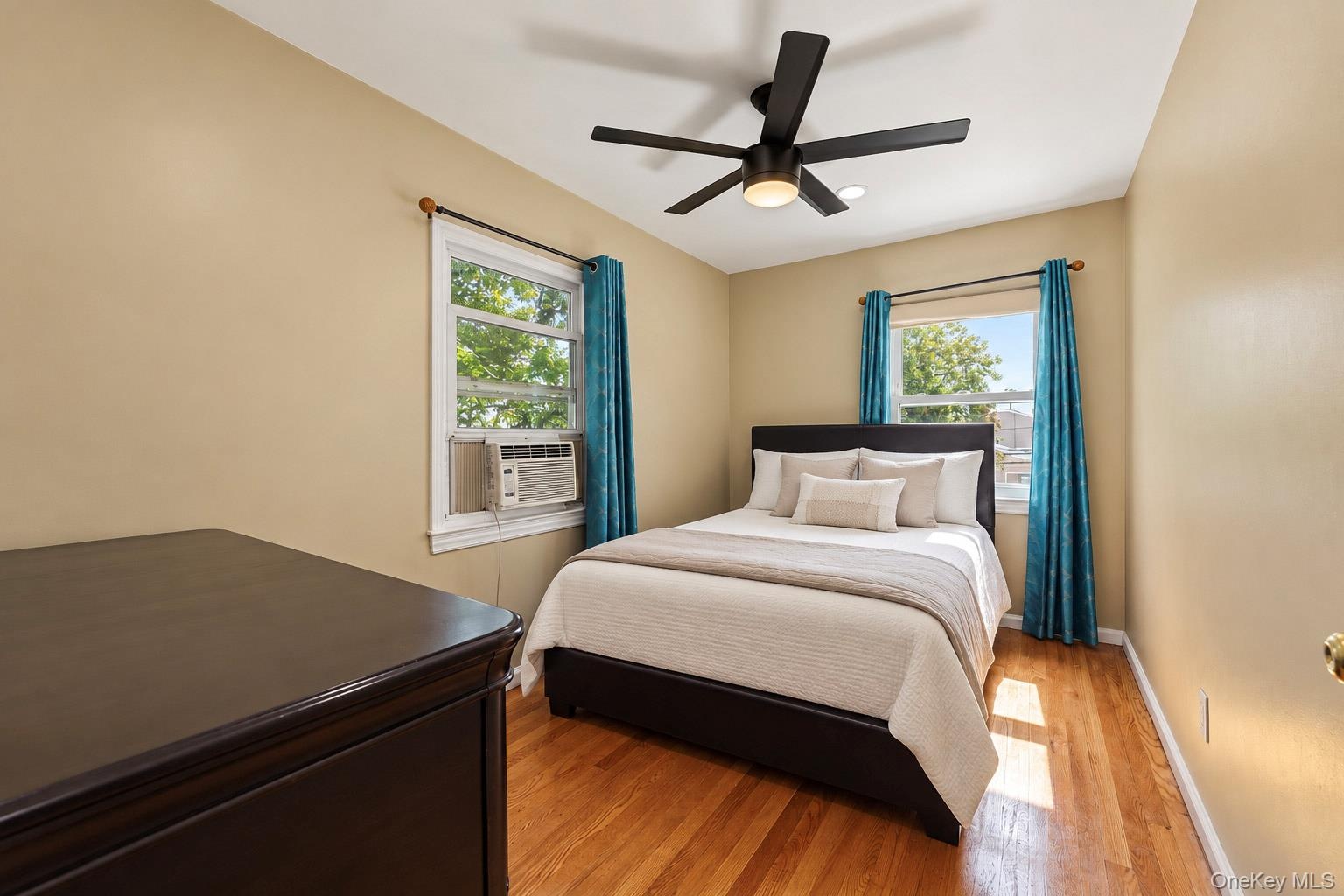 2nd Bedroom.