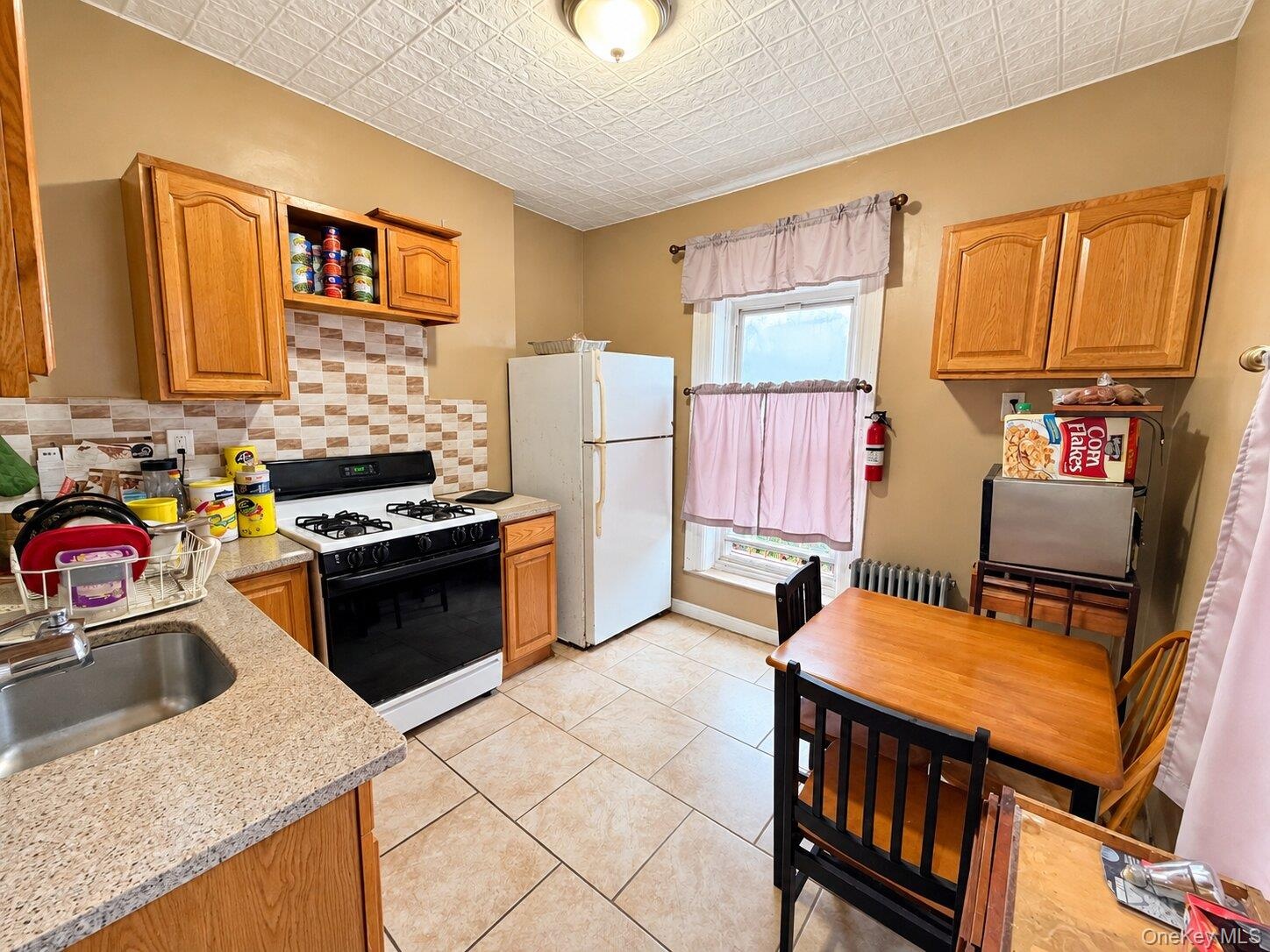 Floor 3 - Kitchen