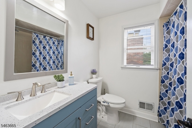 Main Bath