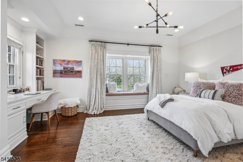 Spacious Bedroom