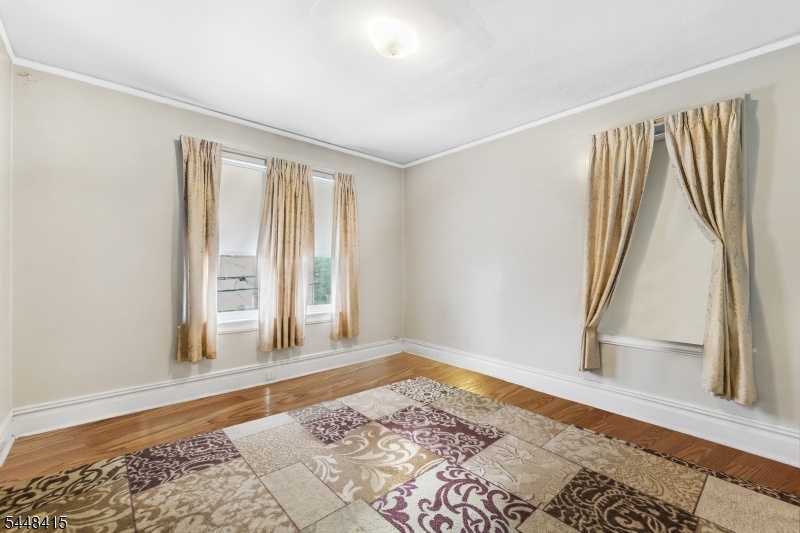 Unit 1 Livingroom