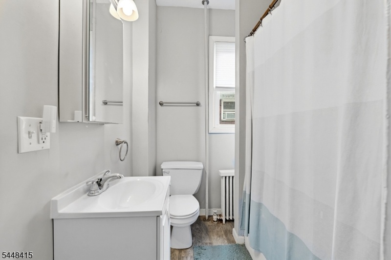 Unit 2 Bathroom