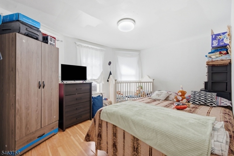 Bedroom Unit B