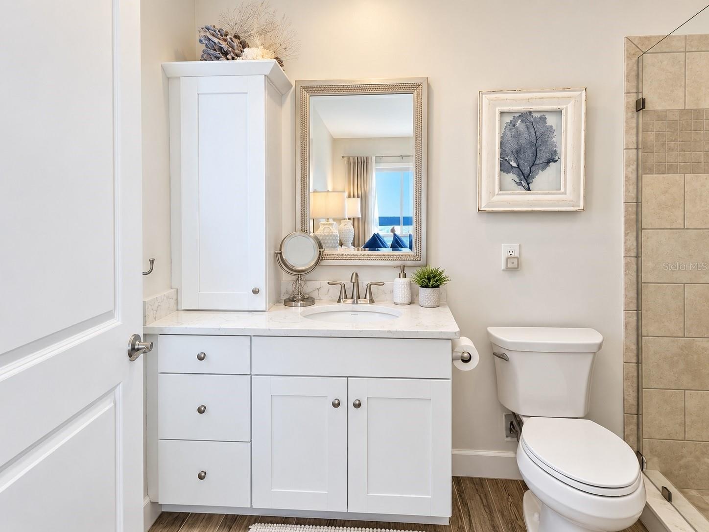 ENSUITE BATH