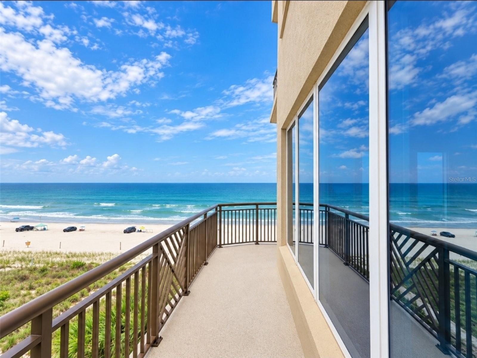 Wrap-A-Round Balcony North