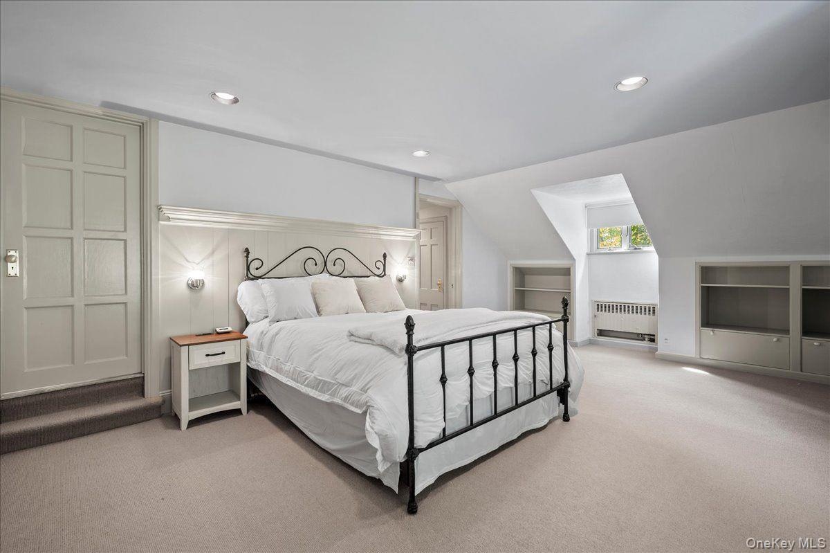 Second floor bedroom with ensuite bathroom.