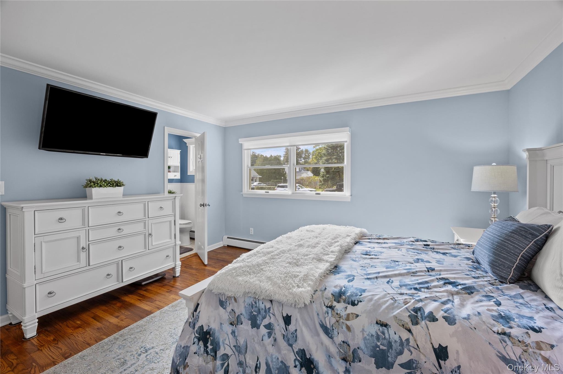 Primary with Ensuite