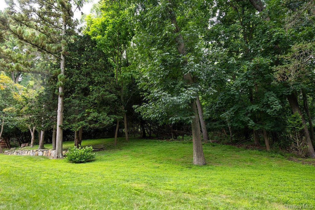 1.3 Acre ~ Room for a pool and Tennis Court