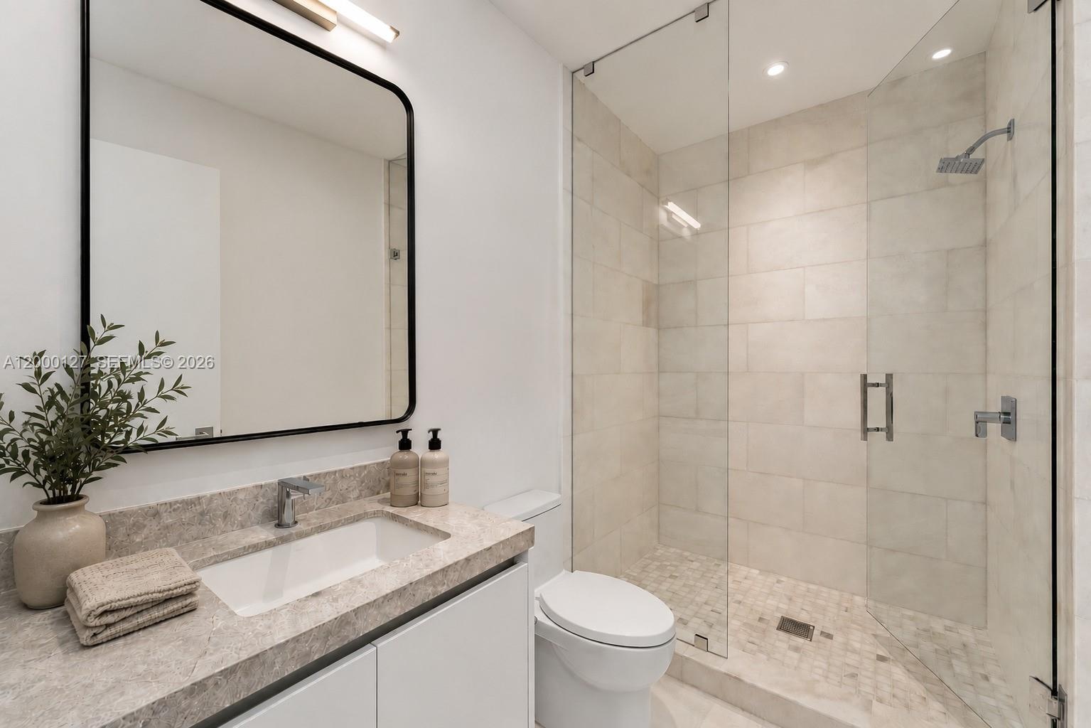 UNA Residences Brickell Bathroom. Virtually Staged.