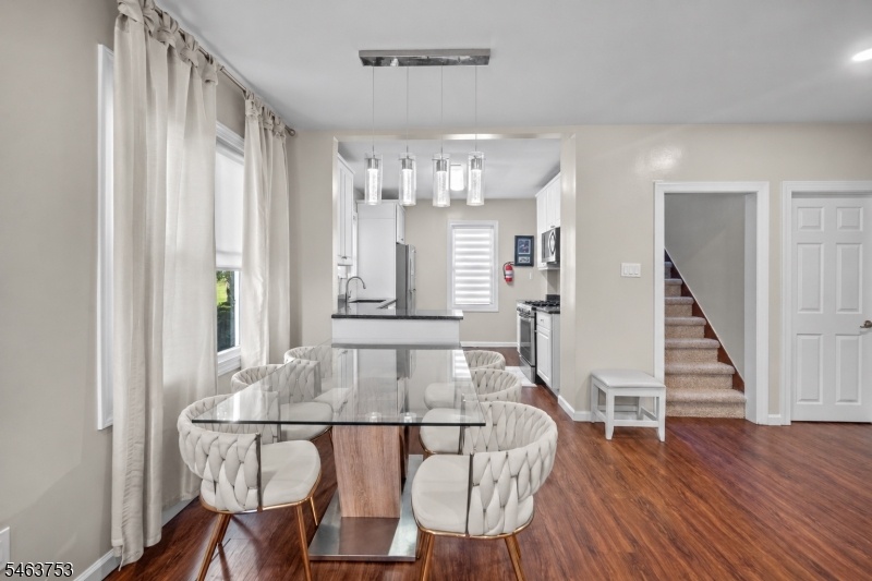 Living Room / Dining Room