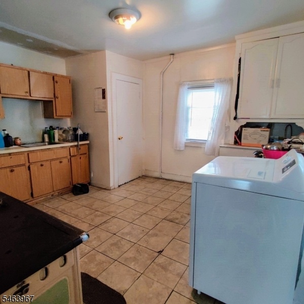 Kitchen 1