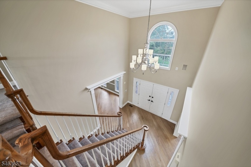 2 story foyer