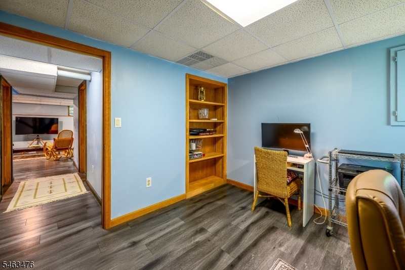Basement - Office