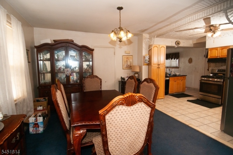 Open dining into kitchen