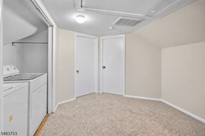 2nd Floor Landing