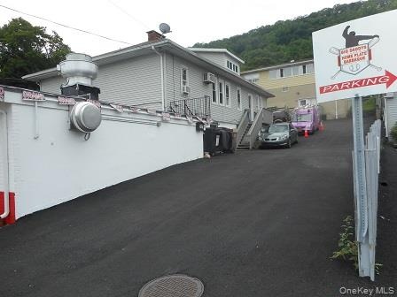 View of side of home