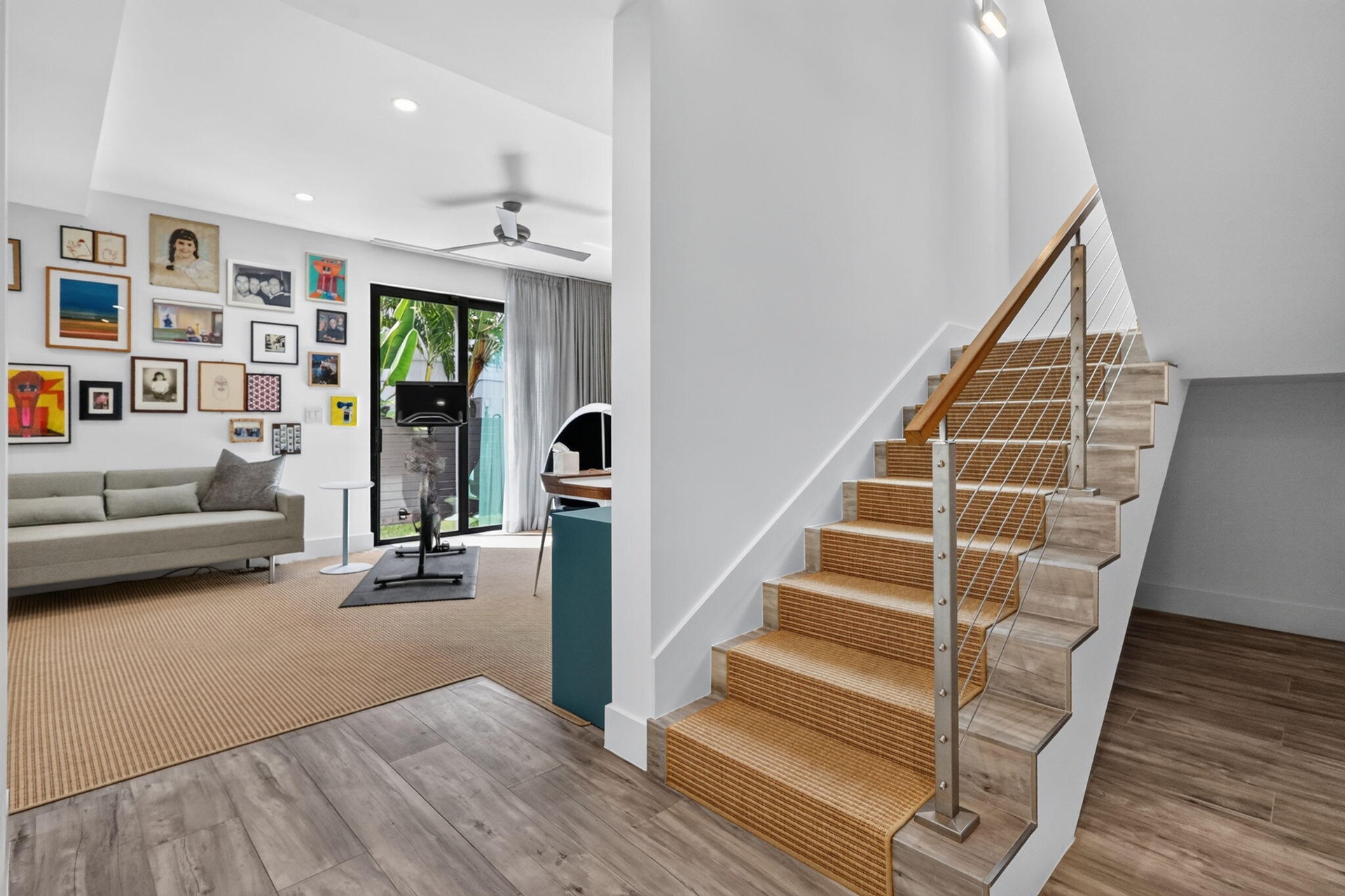 Stairs From Level 1 to 2