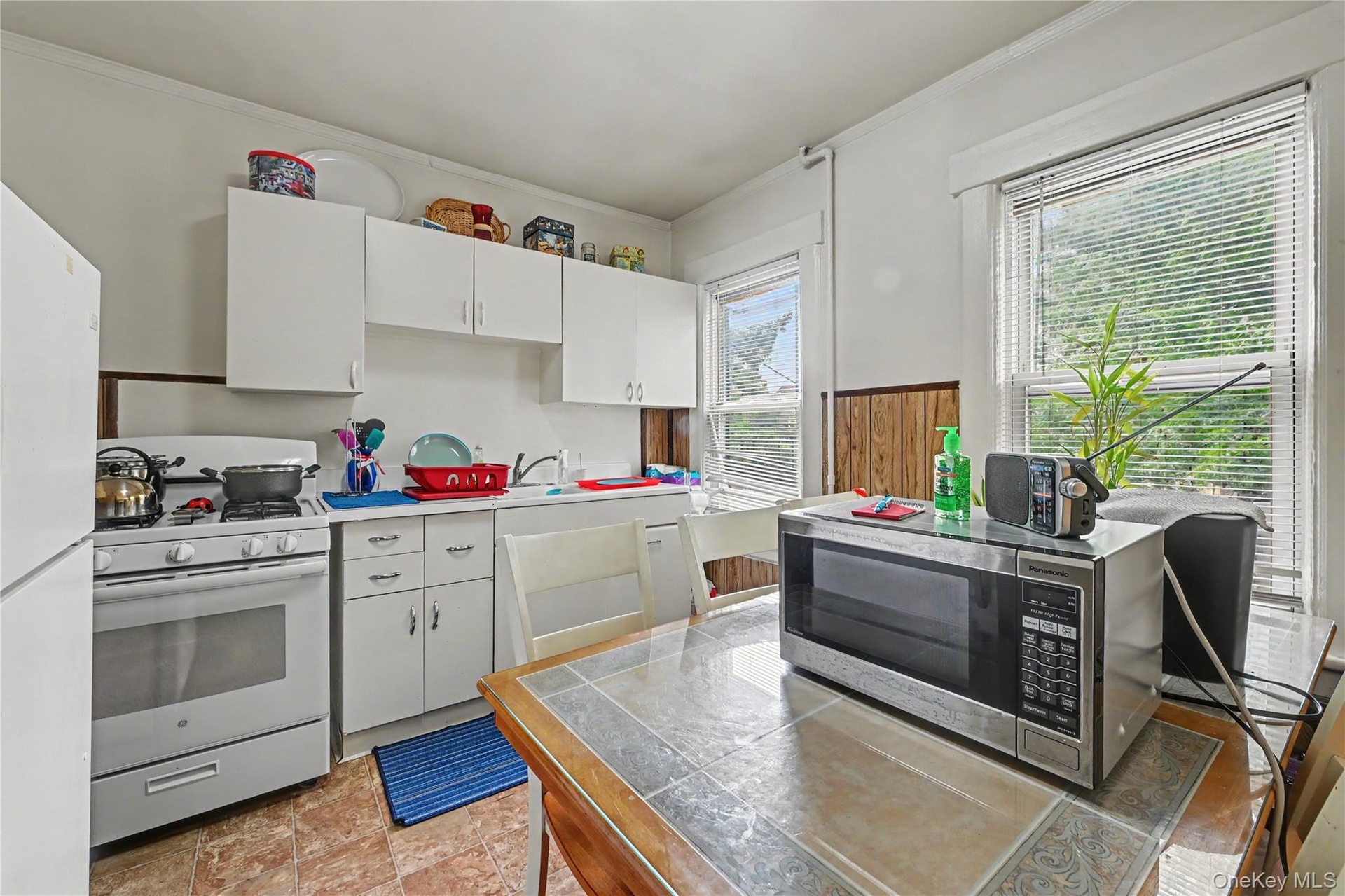 2nd Floor Studio Unit B kitchen
