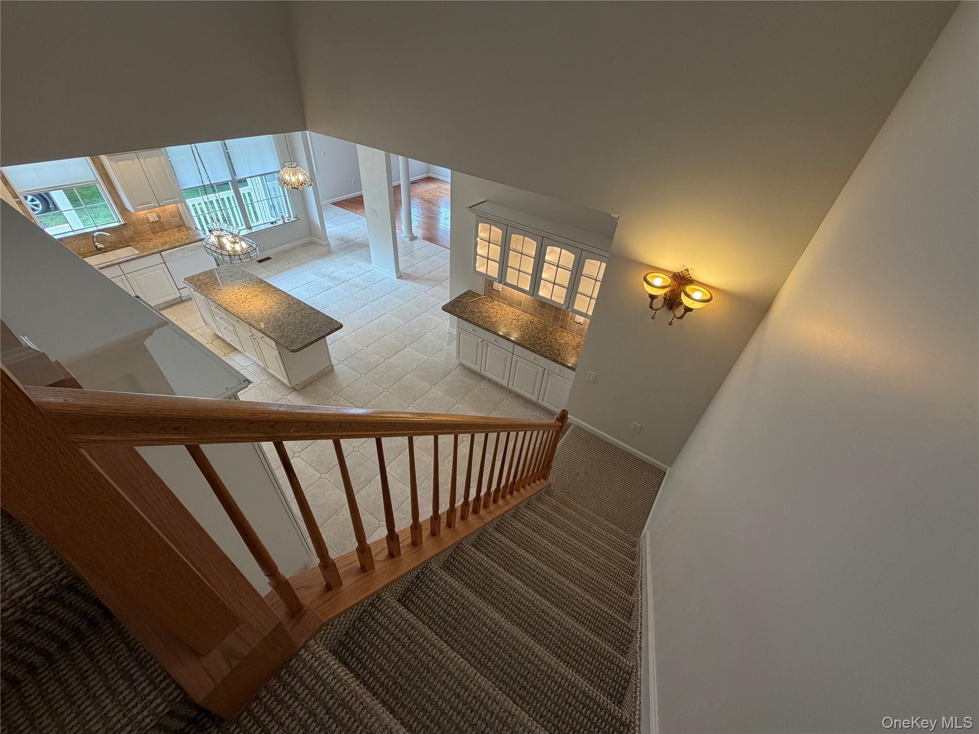 balcony to kitchen