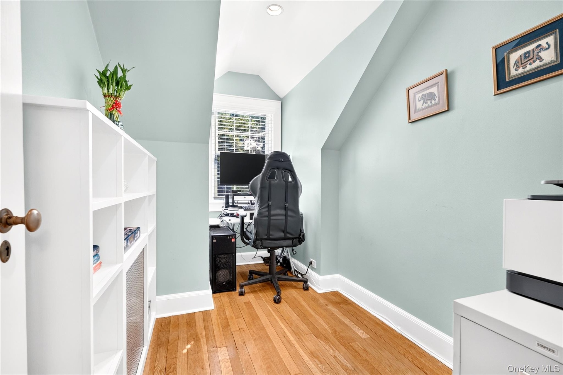 4th bedroom, Used as Home Office