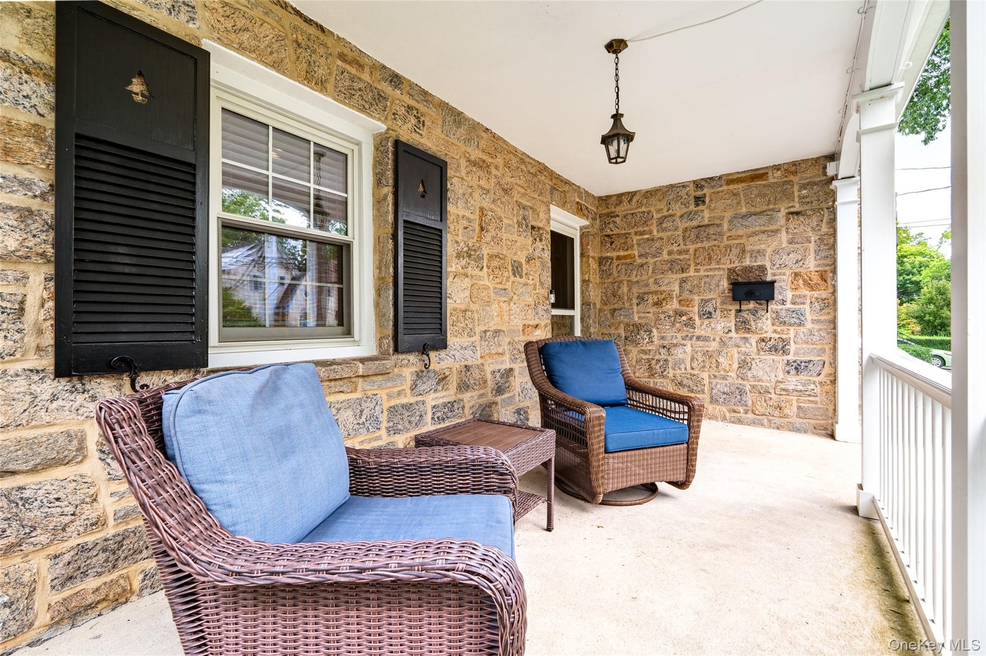 Front covered porch