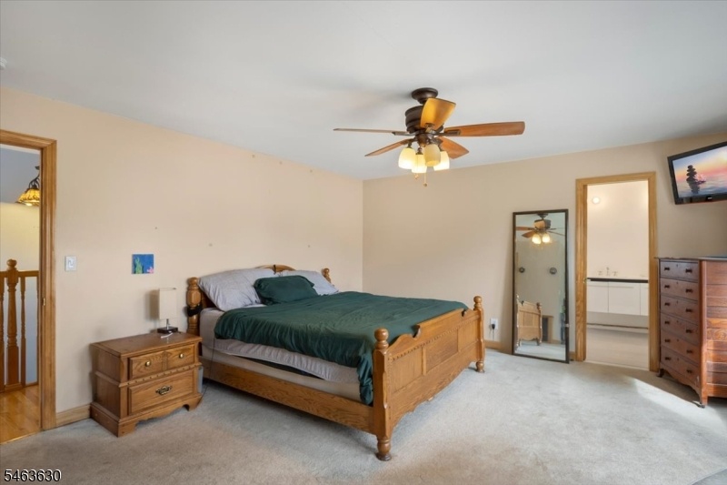 Primary suite