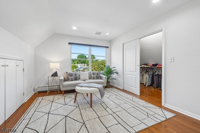 Primary BR Sitting Area