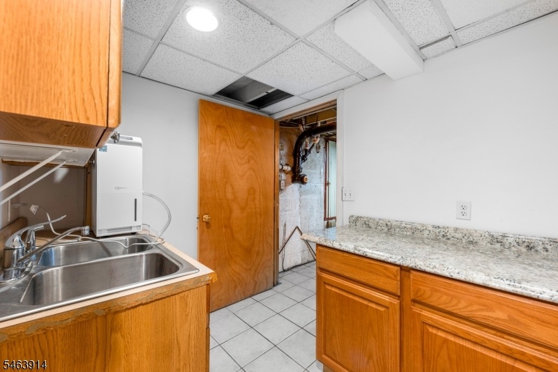 Kitchenette