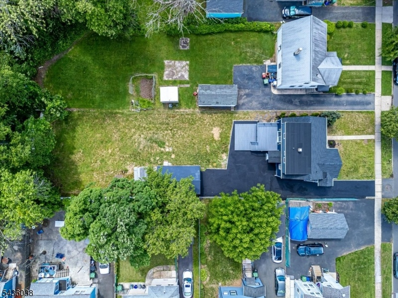 DRONE VIEW - Expansive Lot